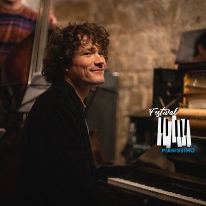 Levi Harvey Trio 2