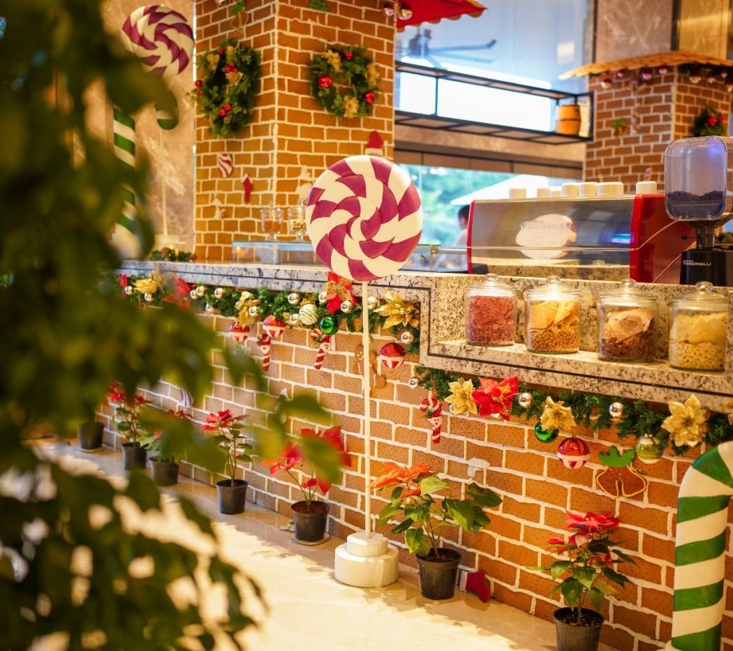 Festive Christmas Brunch at The Aviary & East – The Asian Living Room 2