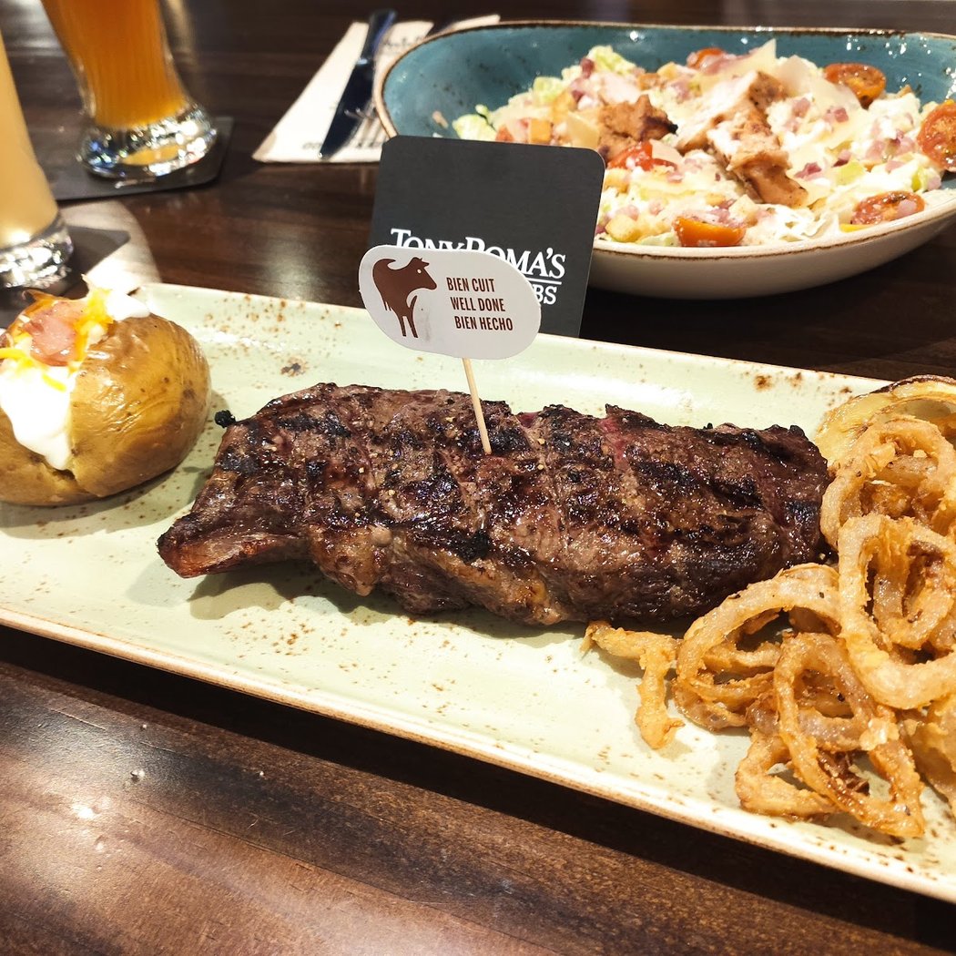 Tony Roma's 3