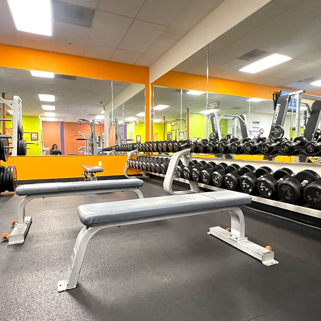 Anytime Fitness 1