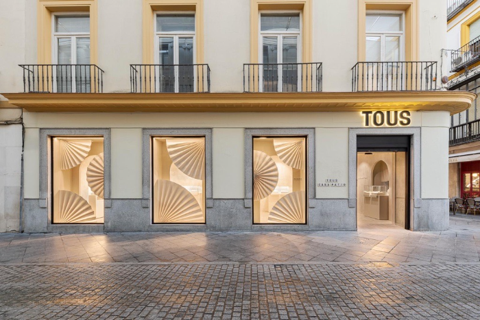 TOUS Casa Patio 2