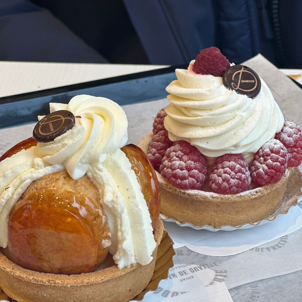 Maison Damiani 1