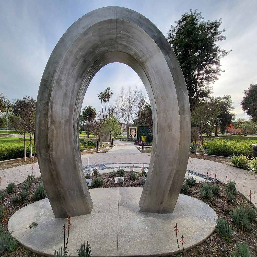 Lincoln Park 3