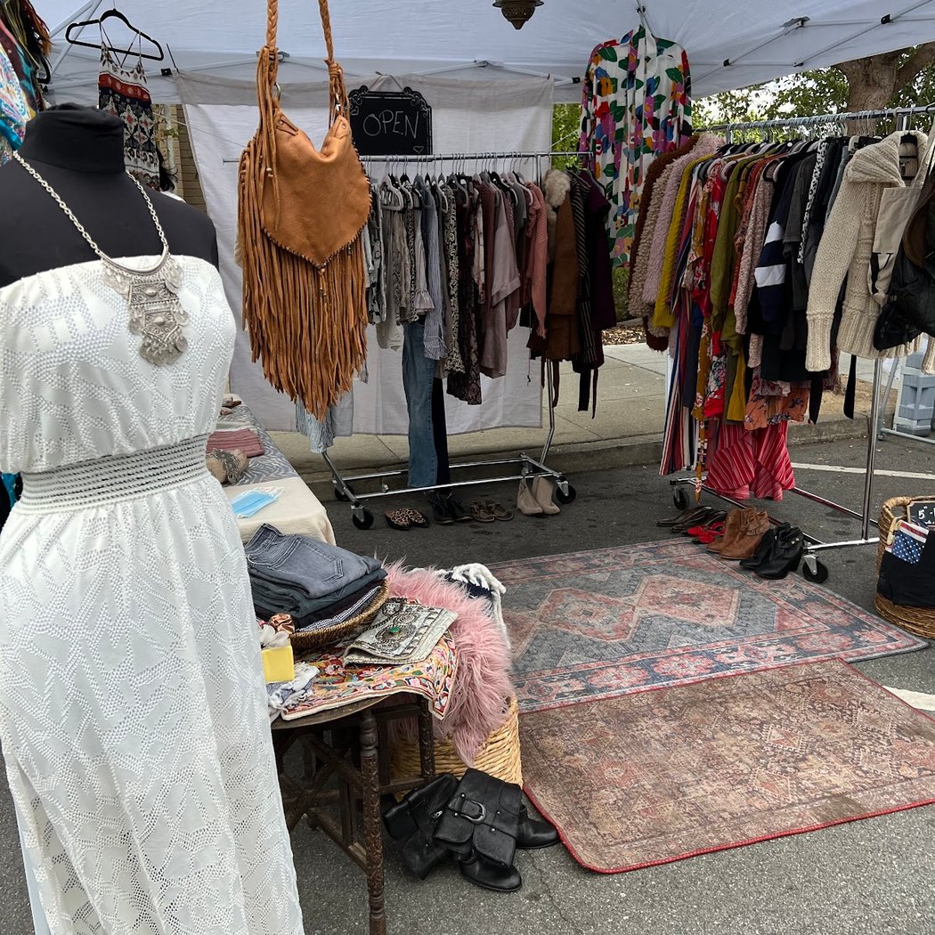 Secondhand Saturday 1