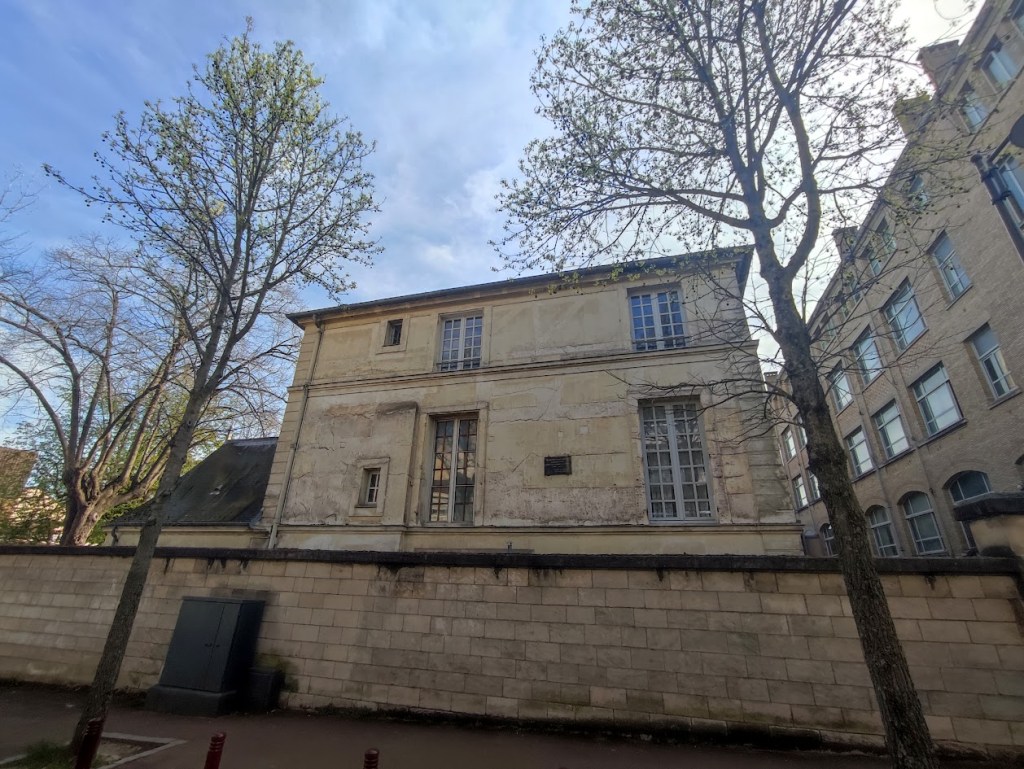 Middle School Marie-Curie 2