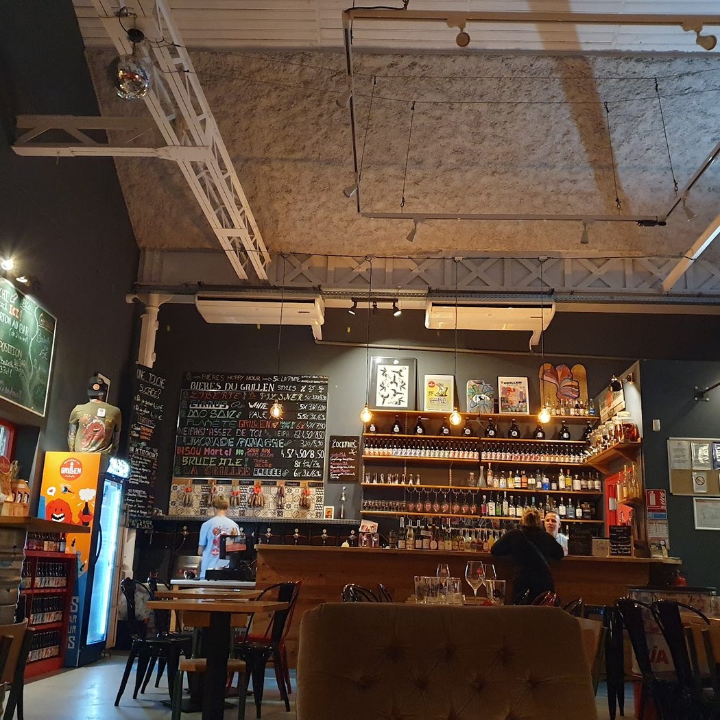 Brasserie du Grillen / Fabrique à bière bar et boutique 3