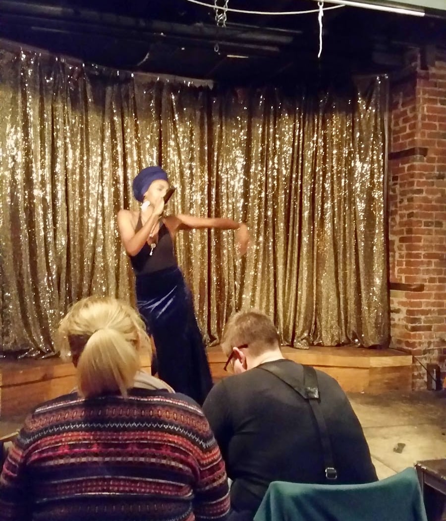 Hump(!) Wednesdays -free weekly burlesque show 3