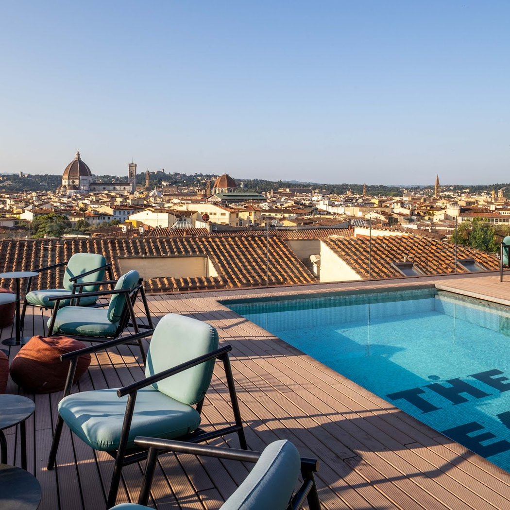 Trekking urbano e yoga sul rooftop 3