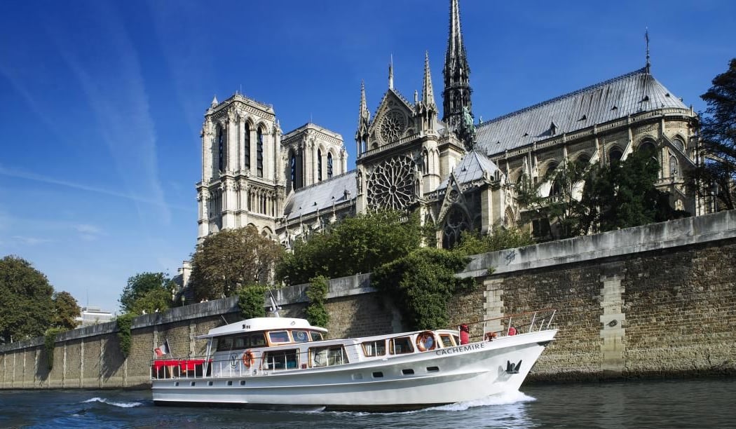 Yachts de Paris 1