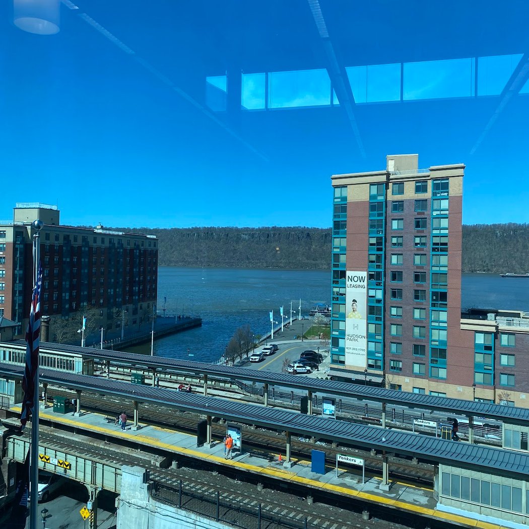 Yonkers Public Library - Riverfront 3