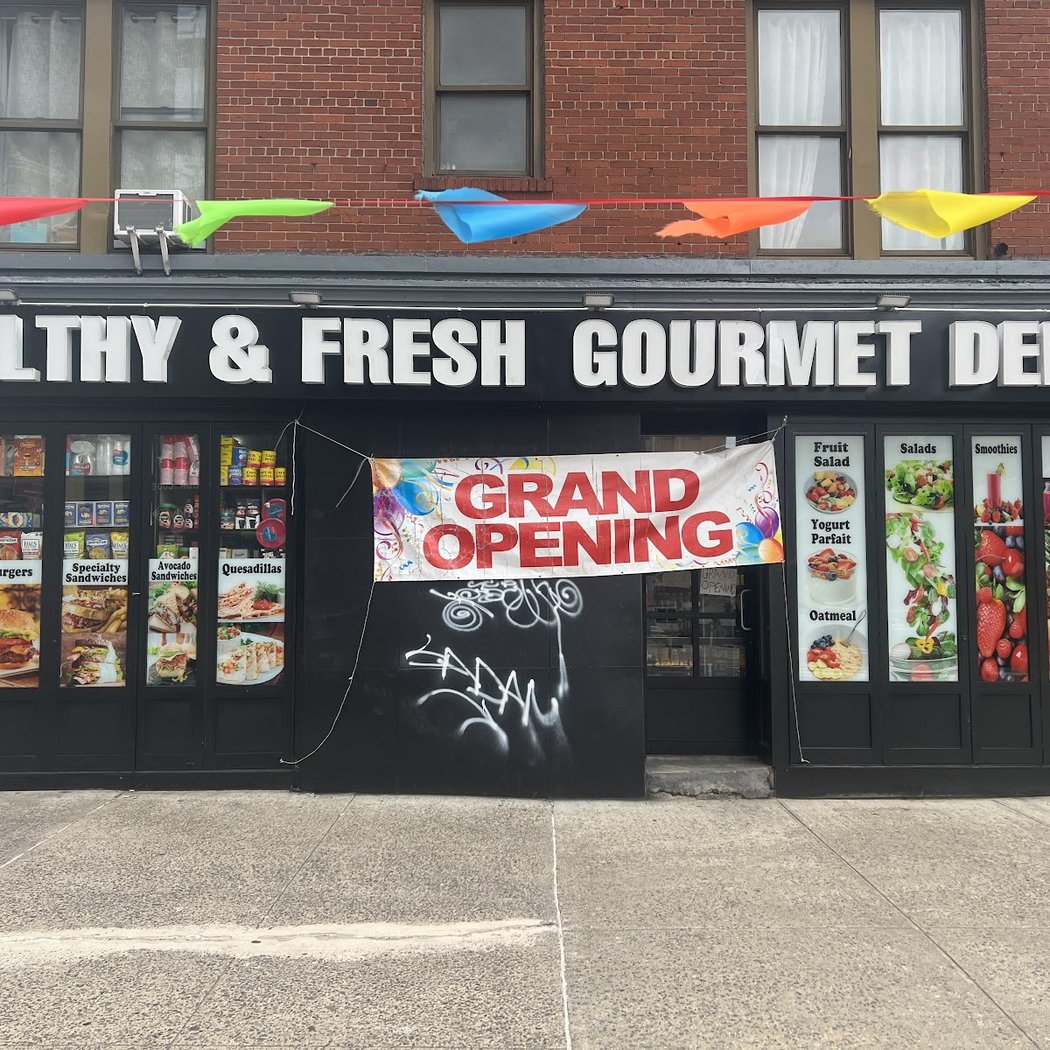 Healthy and fresh gourmet deli 2