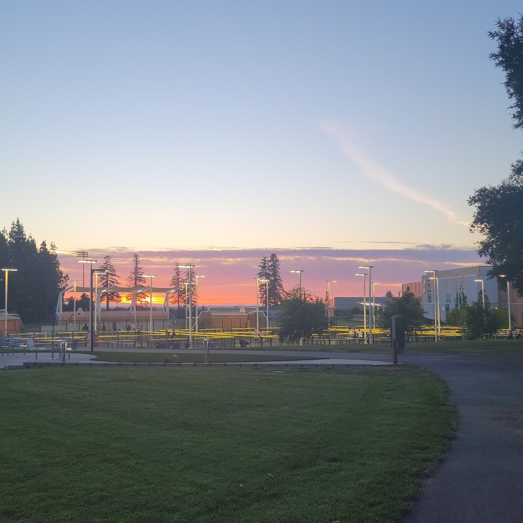 Evergreen Valley College Tennis Courts 2