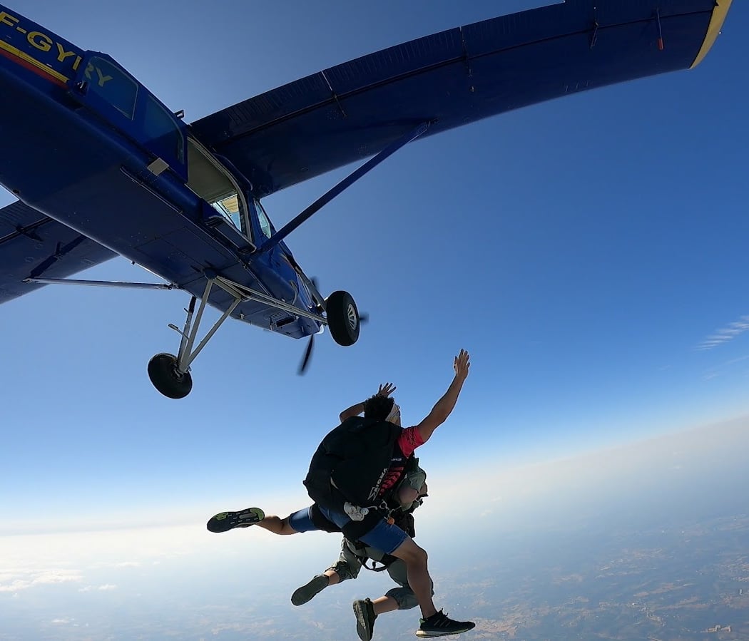 Centre Ecole de Parachutisme de Cahors 3