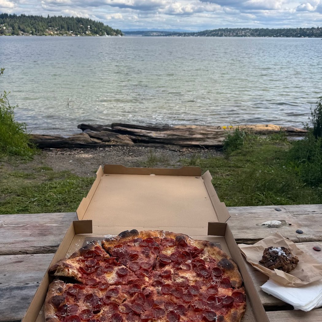 A.K. Pizza 2