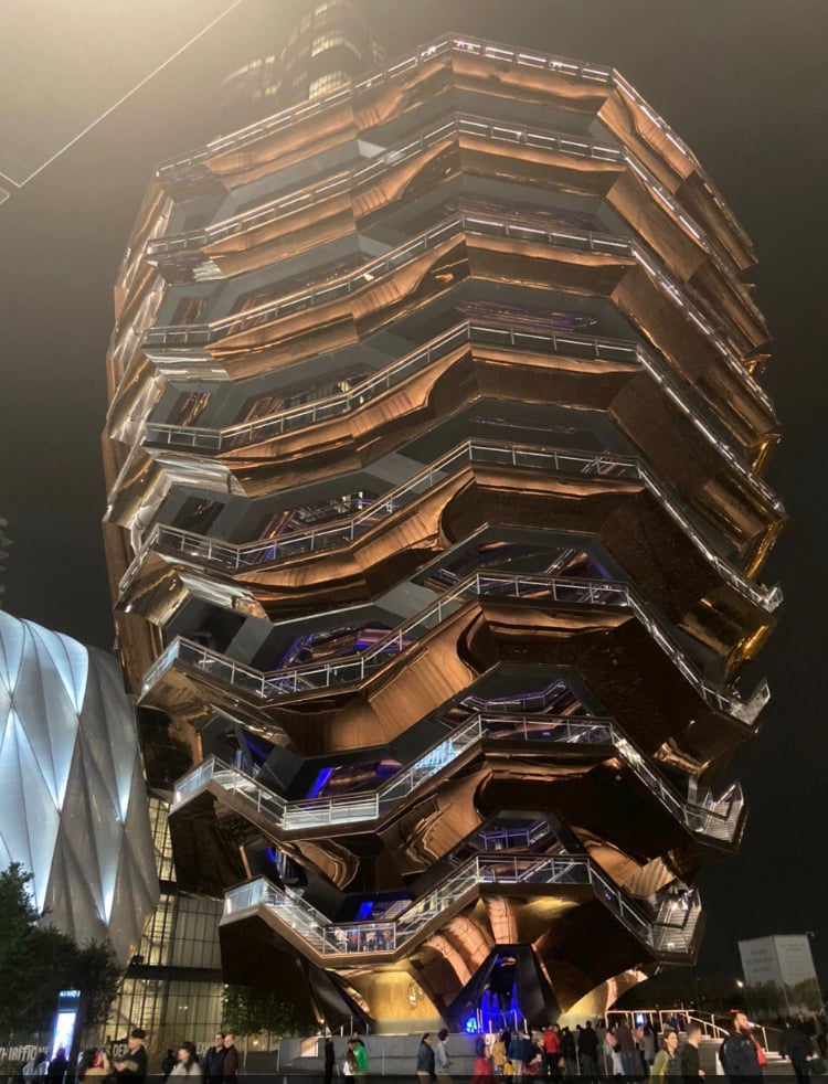 New York’s Staircase in Hudson Yards 2