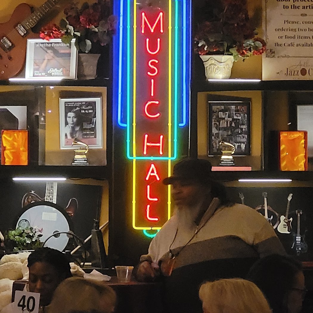 Aretha's Jazz Cafe 3