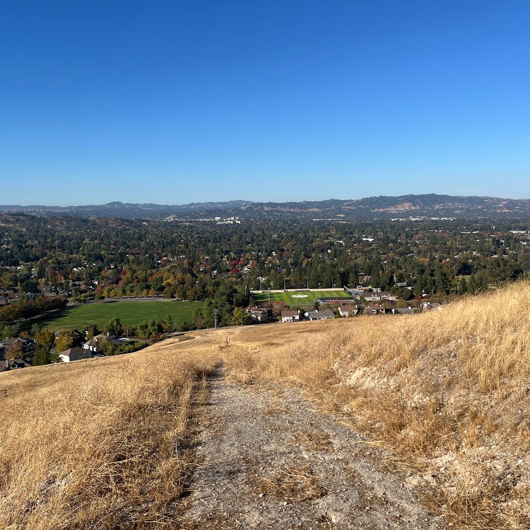 Lime Ridge Boundary Oaks Trail Head 2