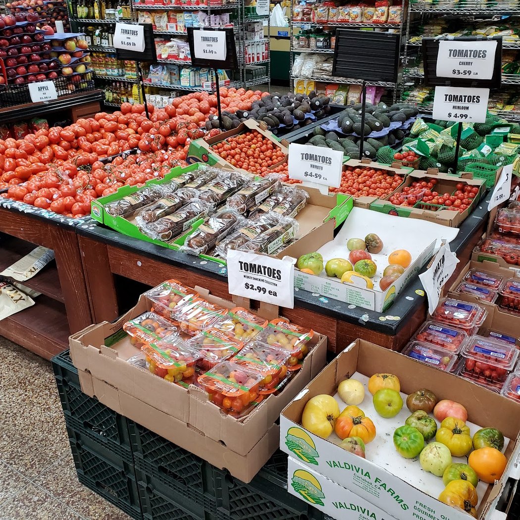 Dean's Produce 1