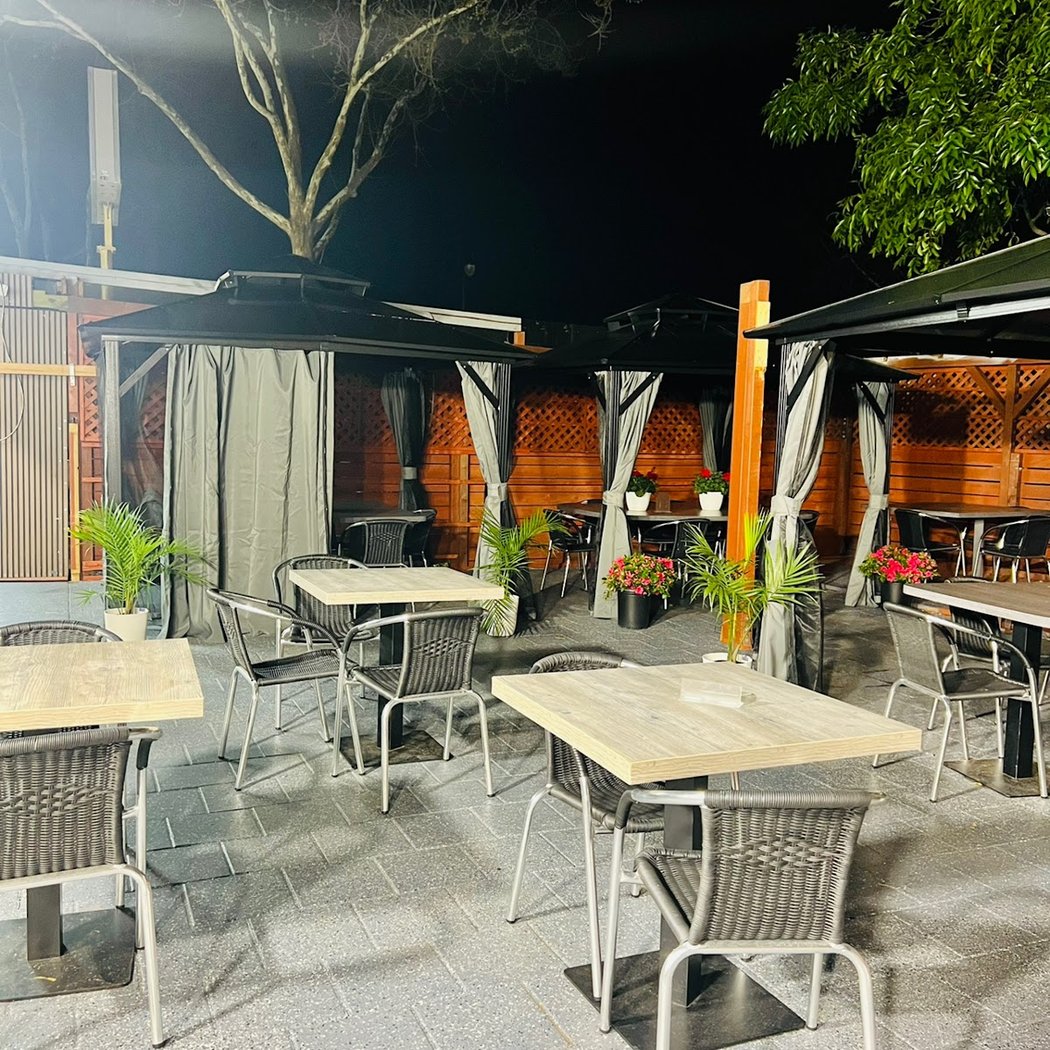 Red Pepper Pizza&Mediterranean Cuisine 2
