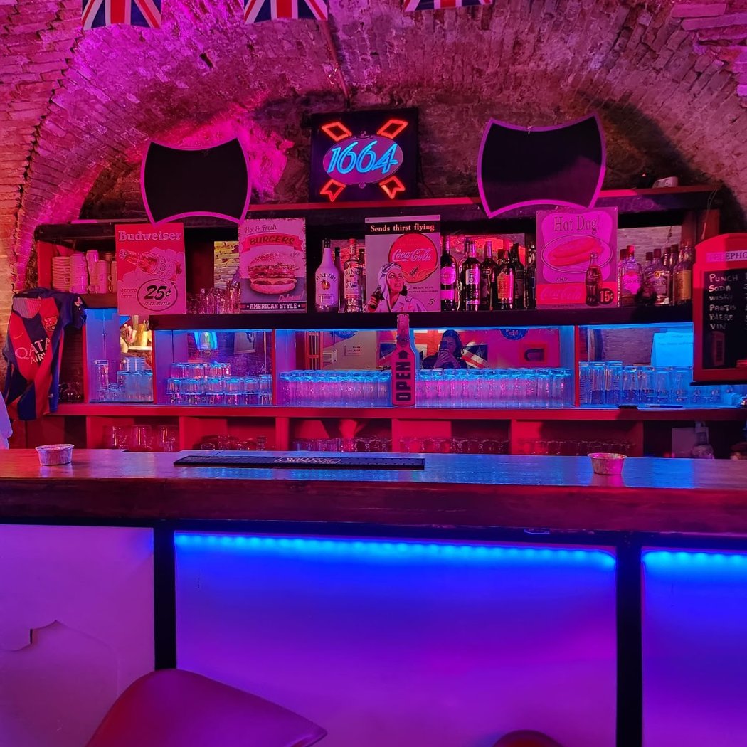 Dance and Sing café Marseille 2