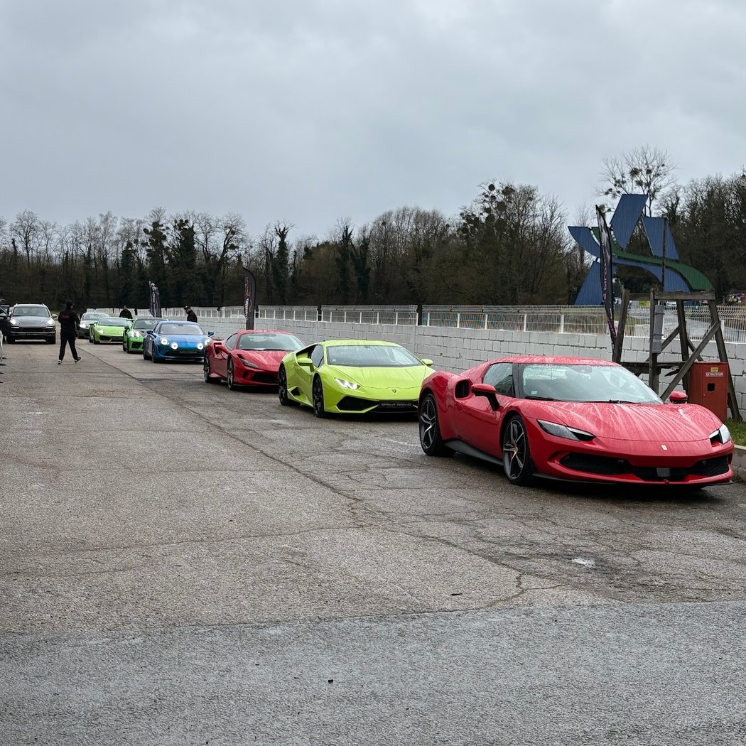 Pilotage de 2 GT : Porsche Cayman S 718 et Ferrari 488 GTB 3