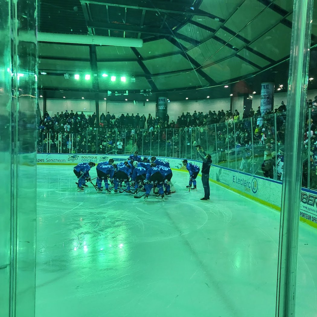 GAP vs ANGLET 1