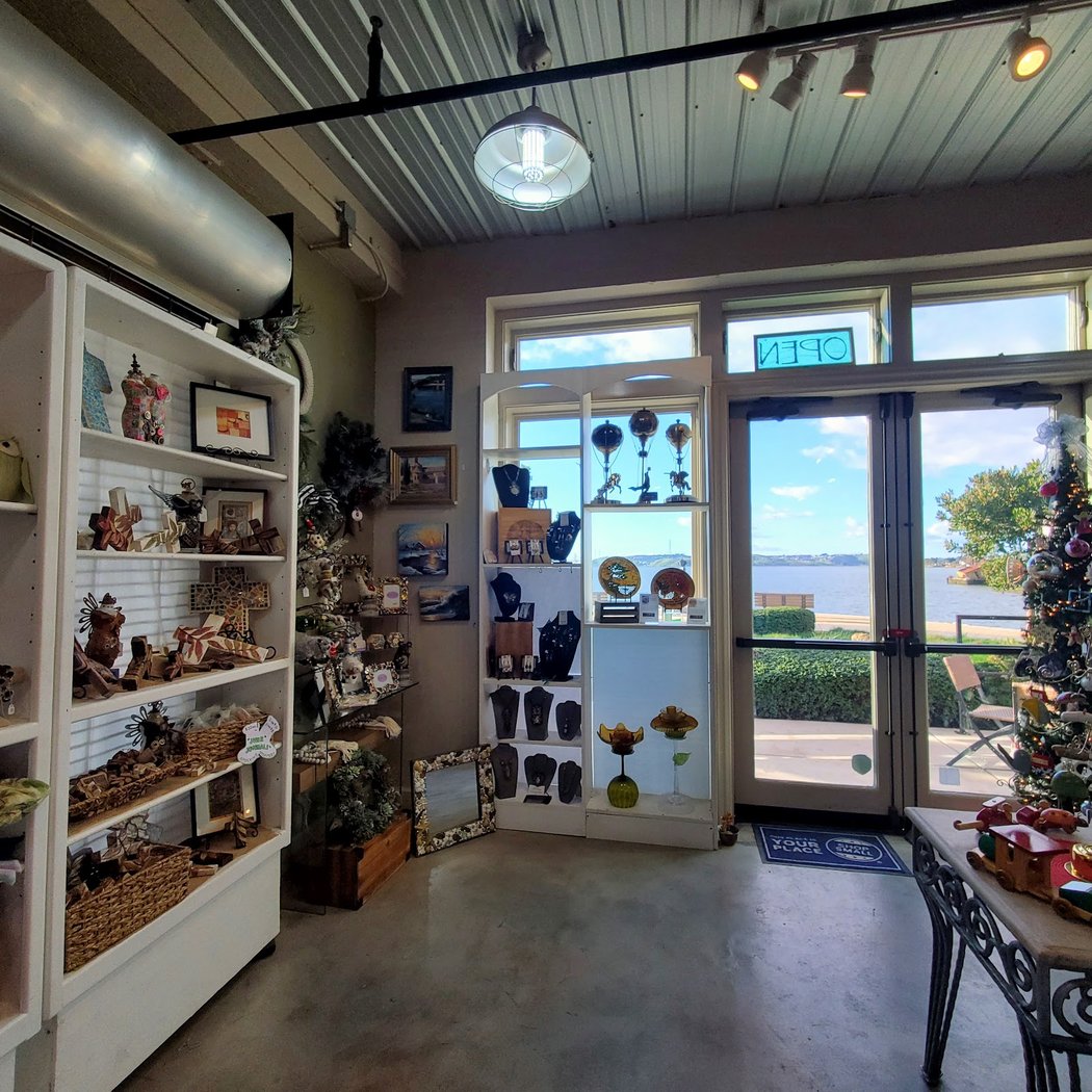 The Little Art Shop 2