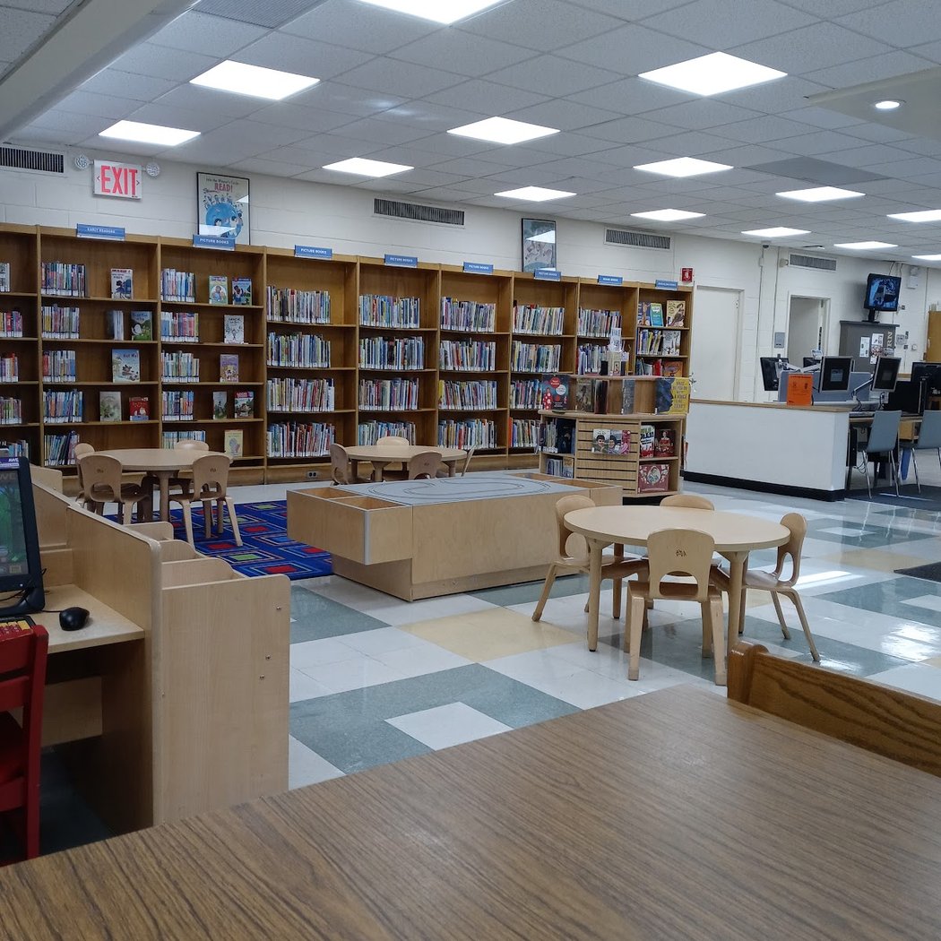 Brooklyn Public Library - Spring Creek Branch 3