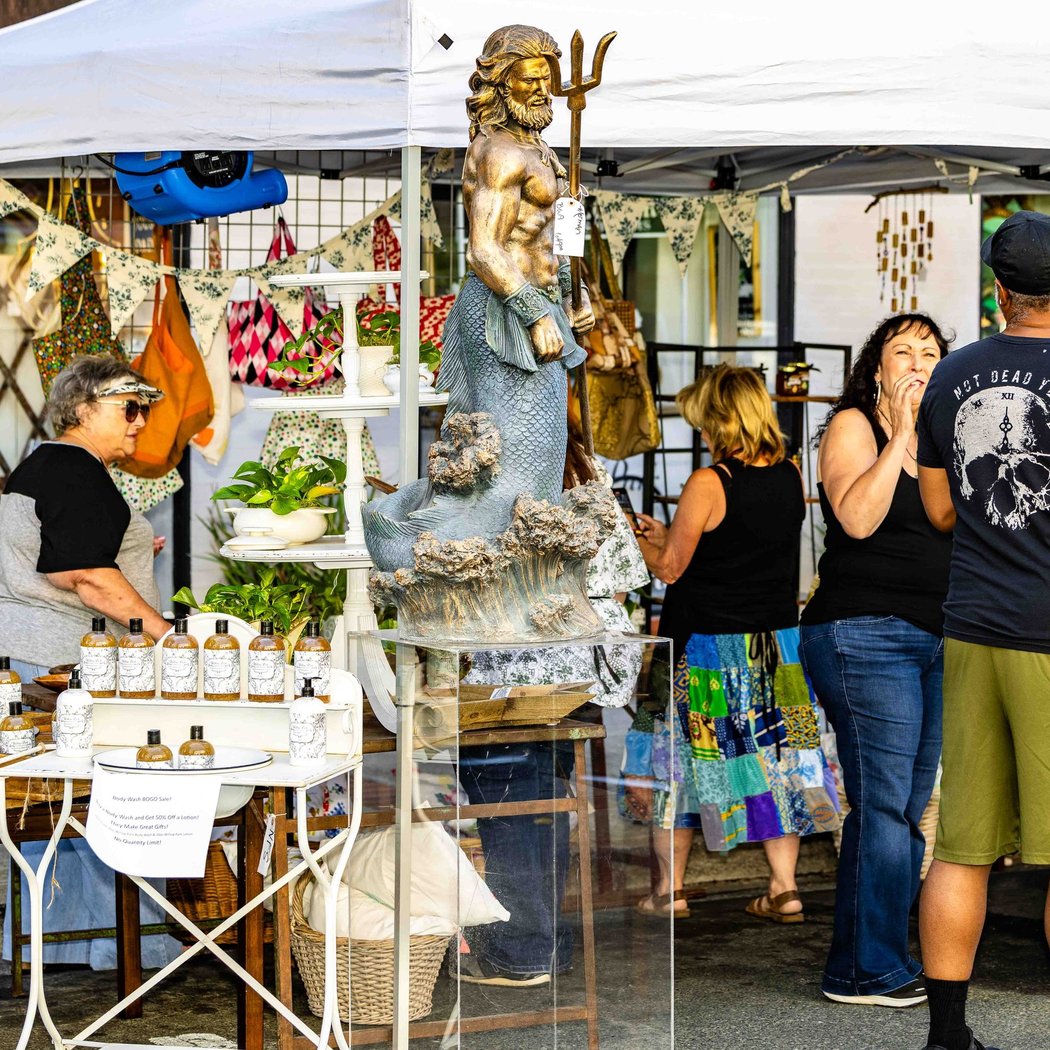 Outdoor Market
