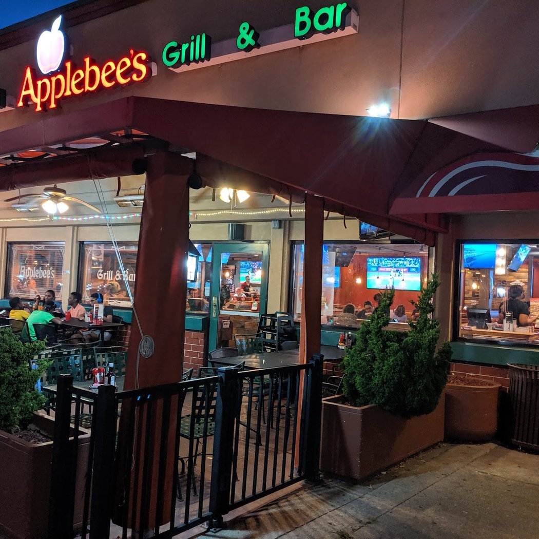 Applebee's Grill + Bar 2