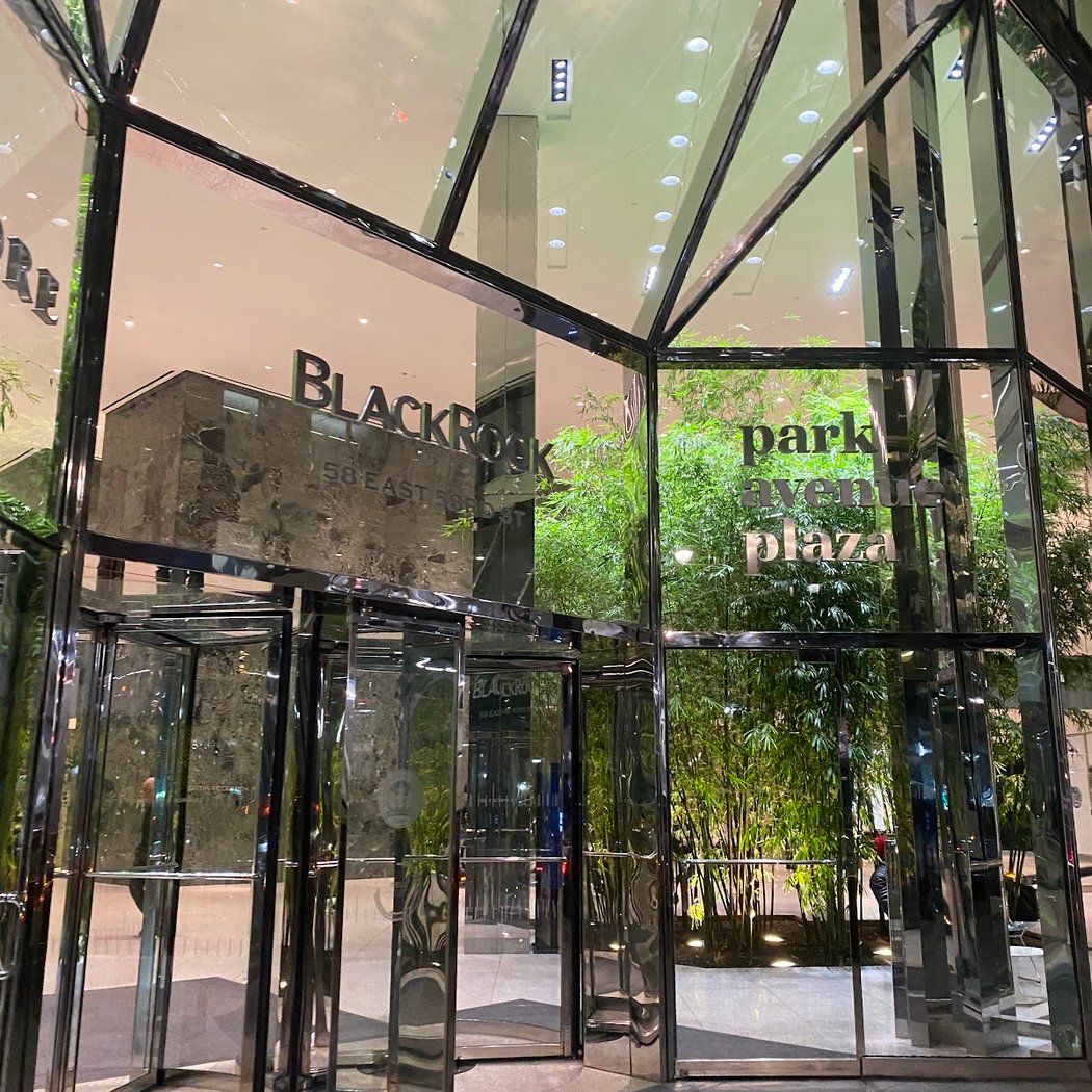 Park Avenue Plaza 3
