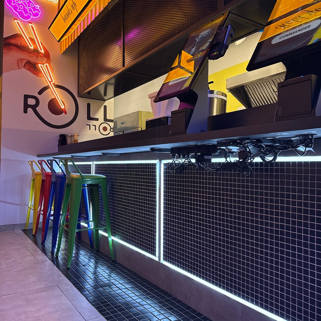 ROLLROLL Gennevilliers Japanese Food 3