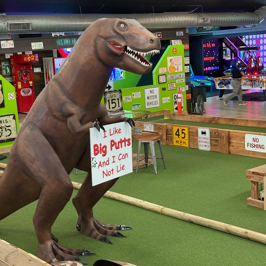 Big Putts Mini Golf 1