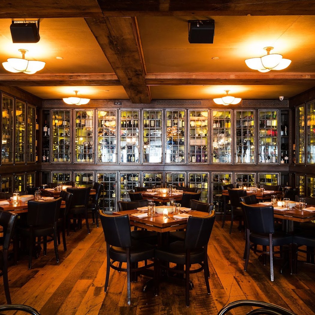 Lexington Club 2