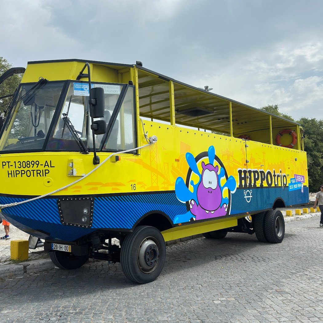 Hippotrip 2