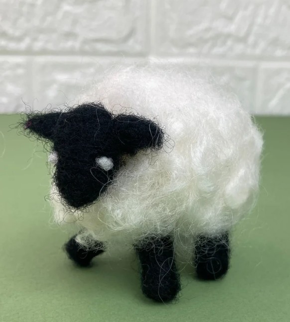 Make a Needle Felted Sheep with Pop Up Art School 2