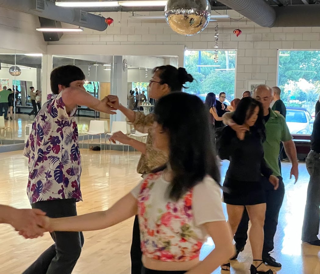 West Coast Swing Dancing - Groovy Tuesdays 3