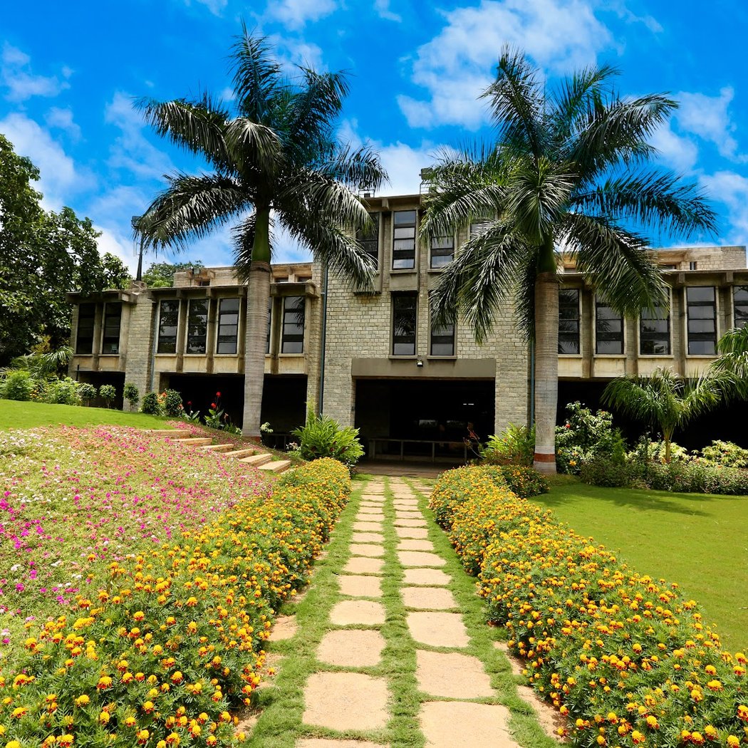 Indian Institute Of Management–Bangalore (IIM–Bangalore) 1