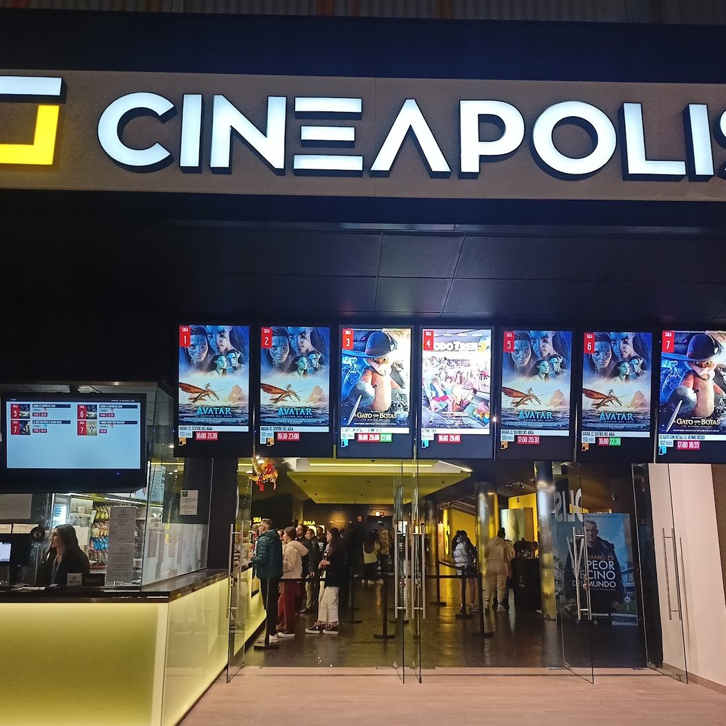 Cineapolis Way 3