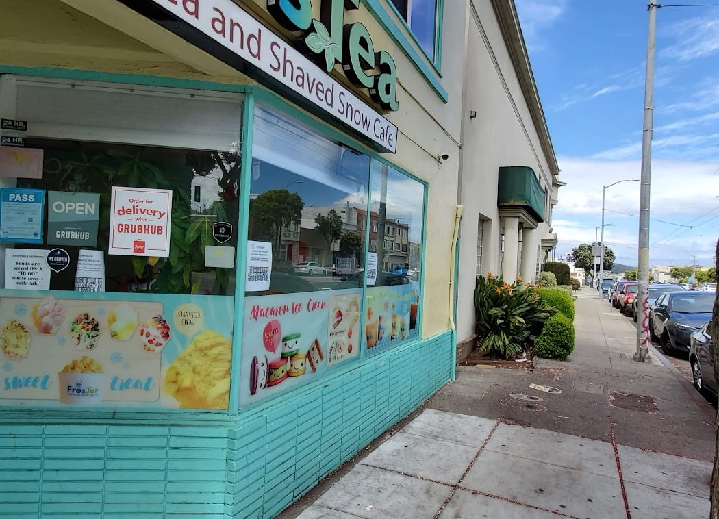 FrosTea Boba Tea and Shaved Snow Cafe 2