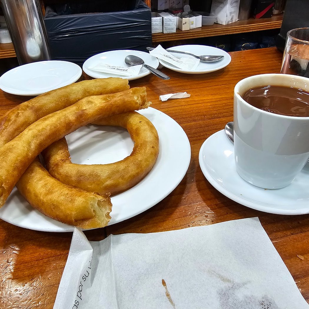 Cafeteria El Pilar 3