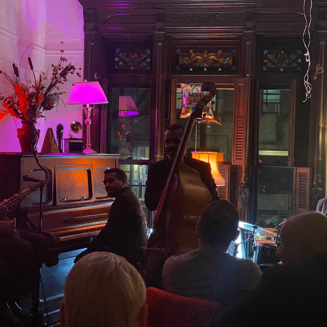 Brownstone Jazz 2