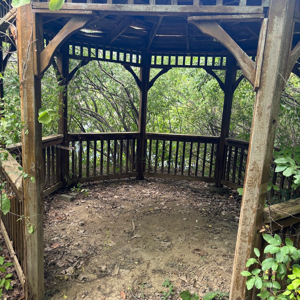 Shaun Fyall Memorial Gazebo