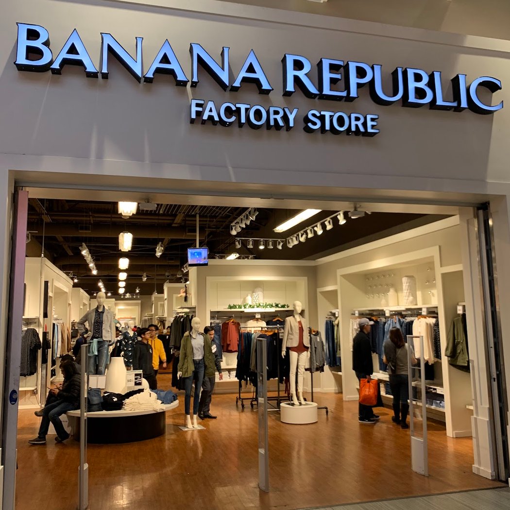 Banana Republic Factory Store 1