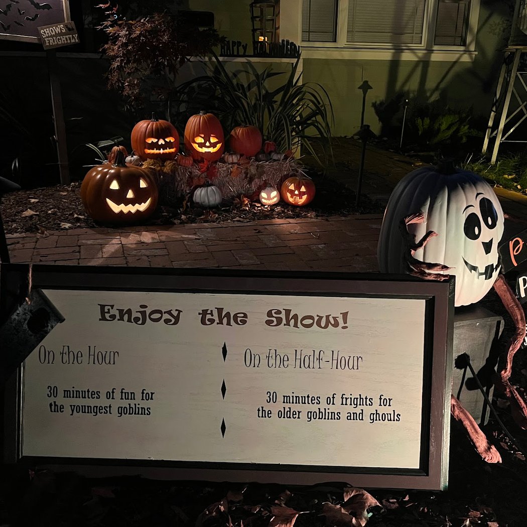 Pumpkin Patch Theatre 1