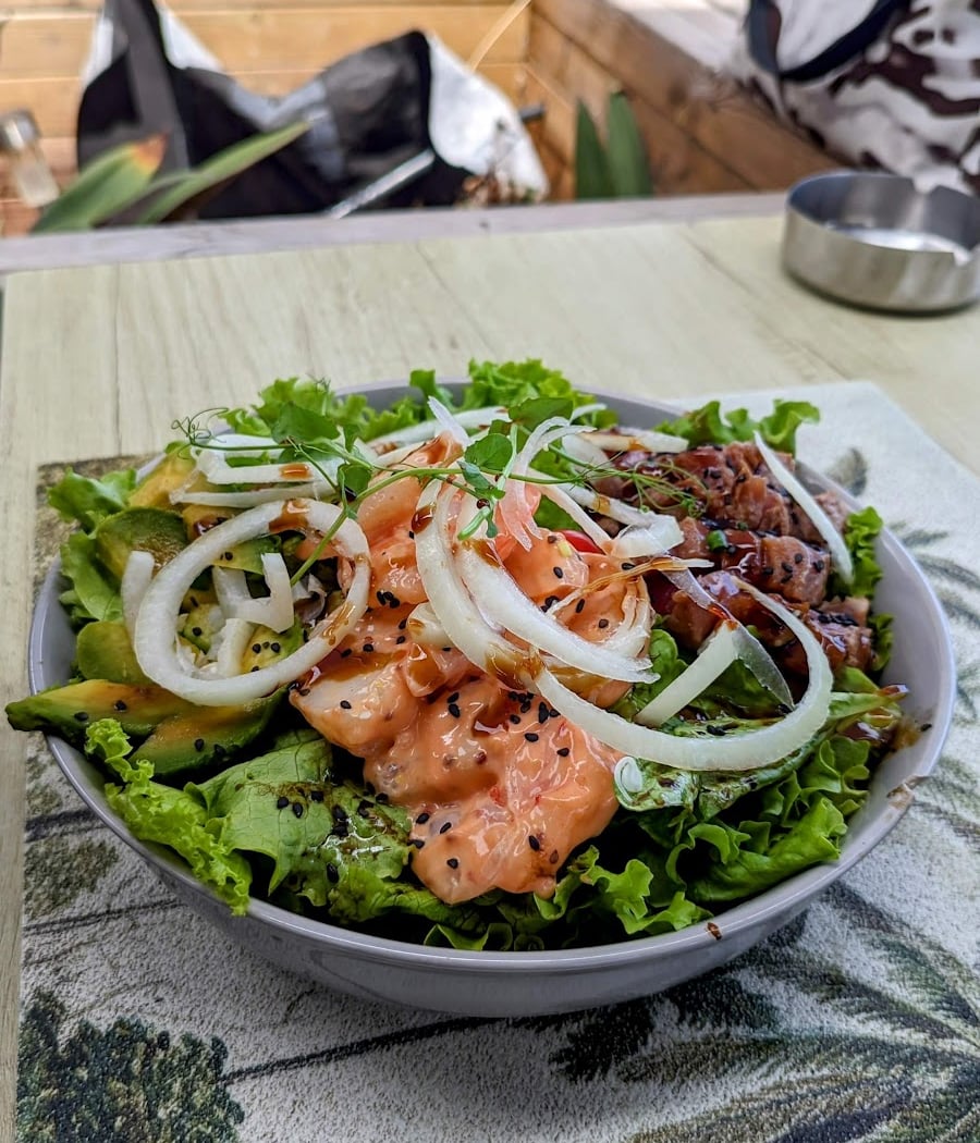 SEAVIEW Restaurant & Lounge 3