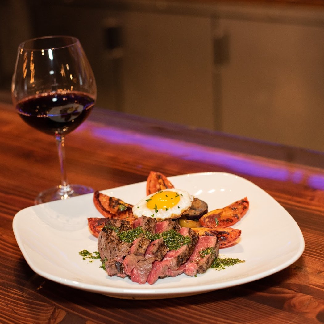 Wine Makers Dinner at Tempo 1