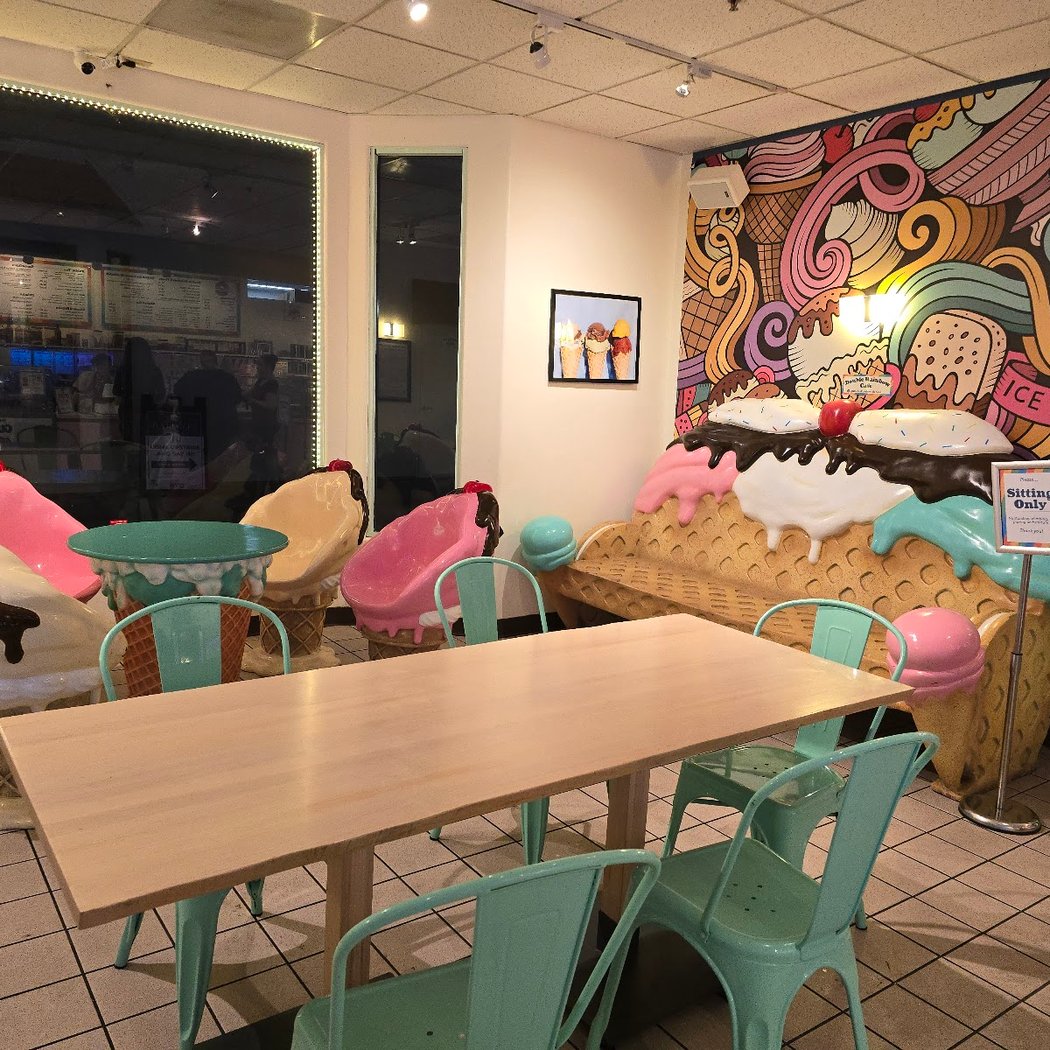 Double Rainbow Cafe 3