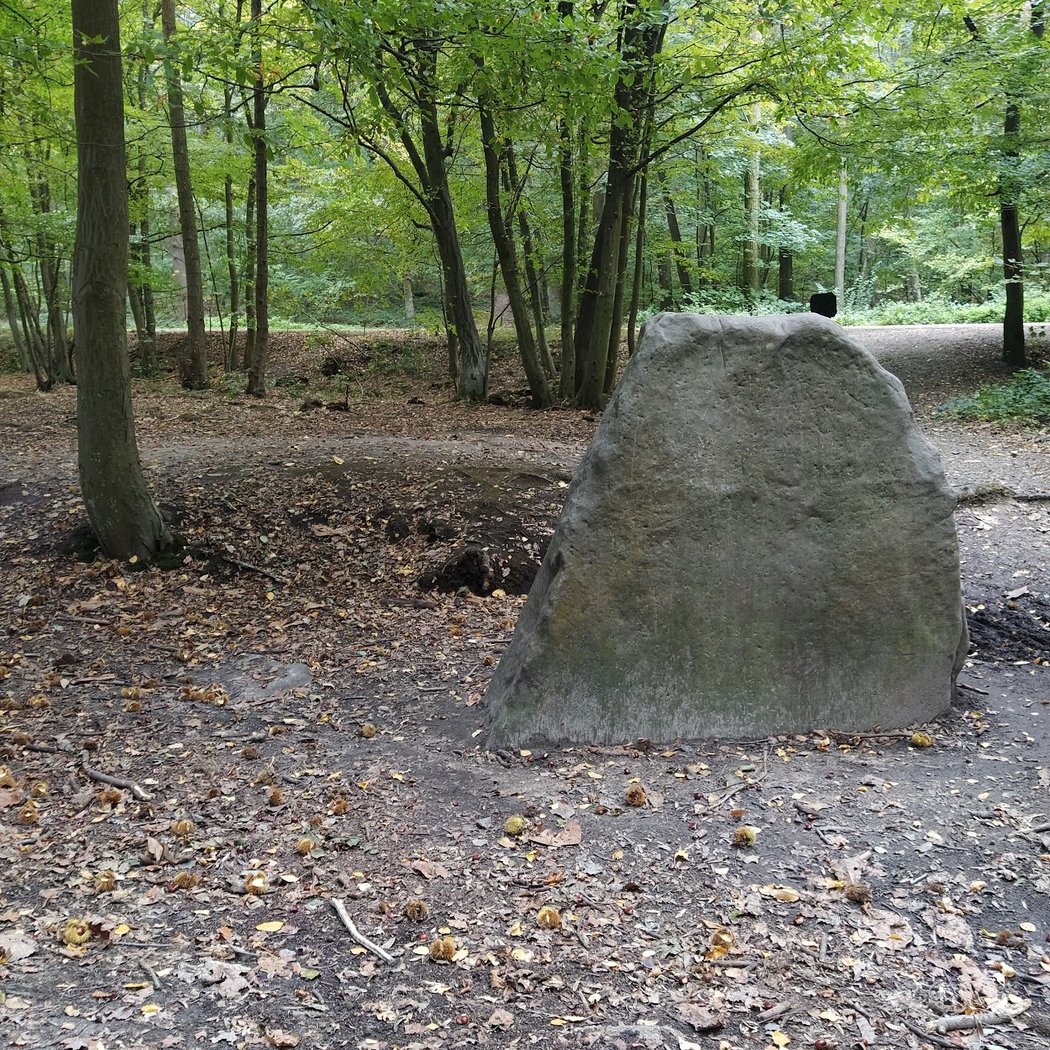 Pierre aux Moines 1