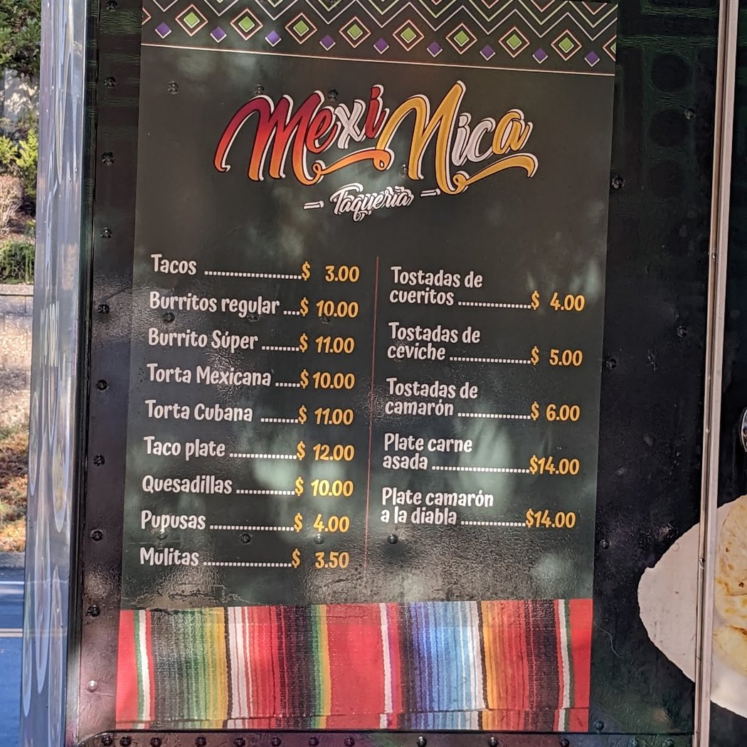 MexiNica Taco Truck 3